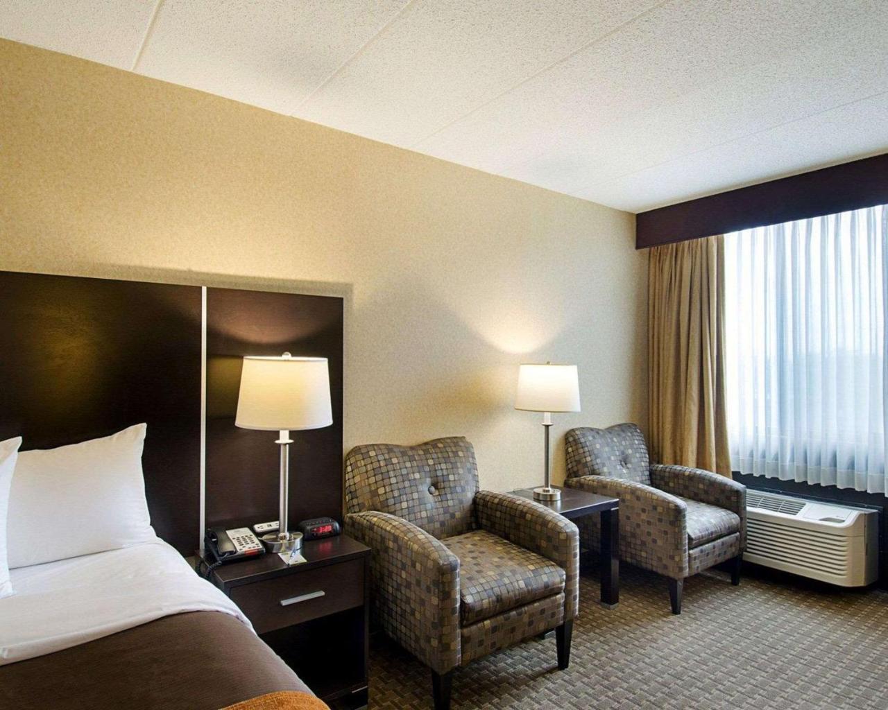 Holiday Inn Express - Fall River North Zewnętrze zdjęcie