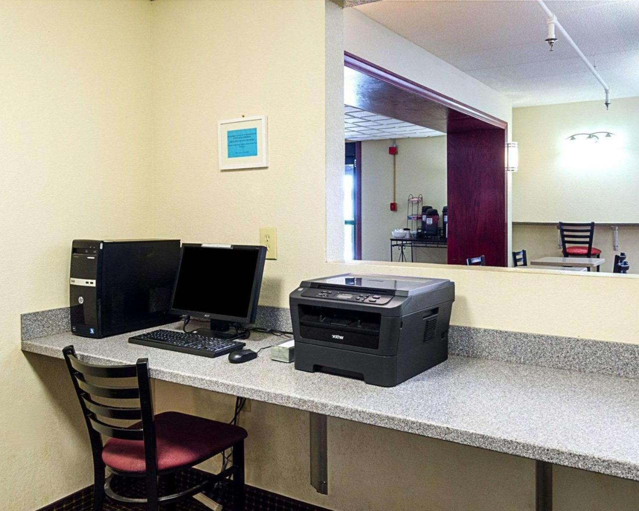 Holiday Inn Express - Fall River North Zewnętrze zdjęcie