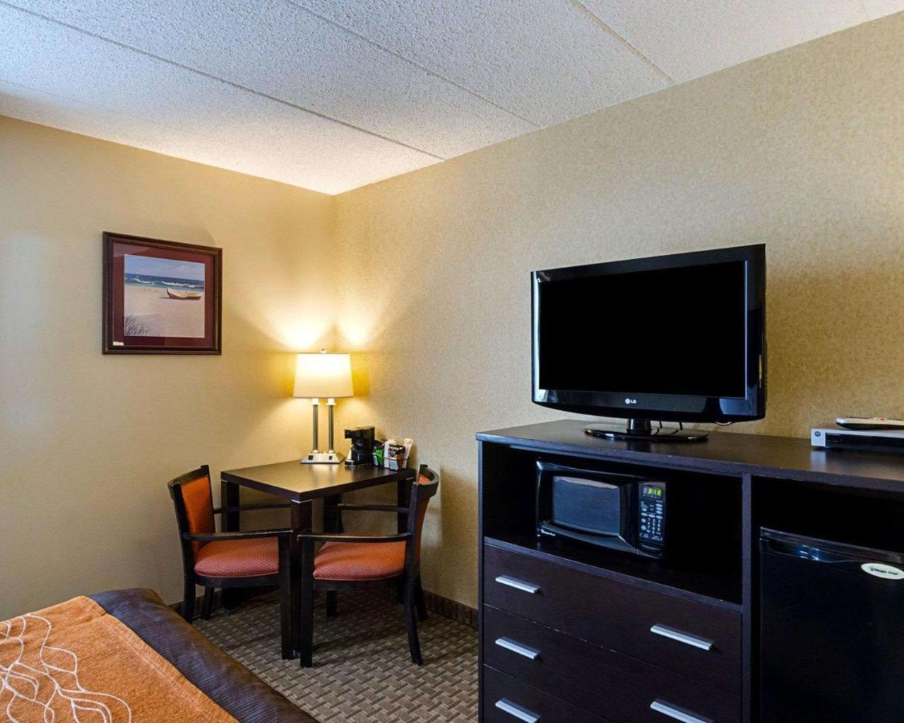 Holiday Inn Express - Fall River North Zewnętrze zdjęcie